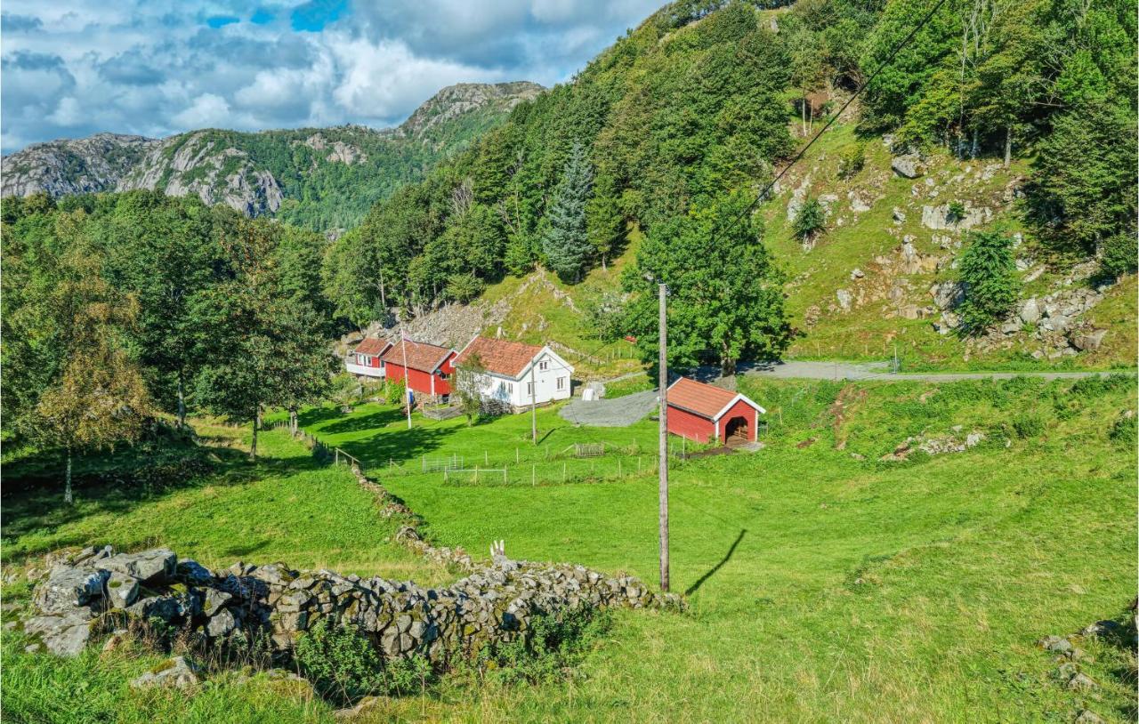 Amazing Home In Hidrasund With Wifi Eide  Eksteriør billede